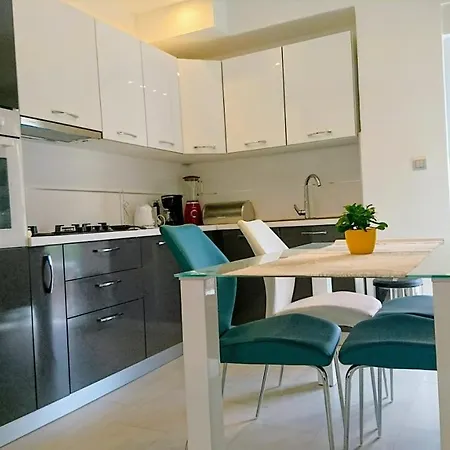 Apartment Center Holiday App Pula
